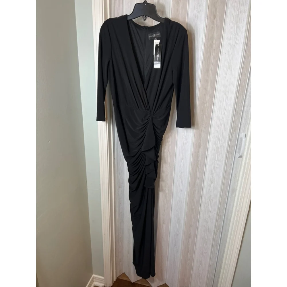 NWT Betsy & Adam
V Neck Ruched Ruffled Gown SZ 8 - Picture 4 of 8